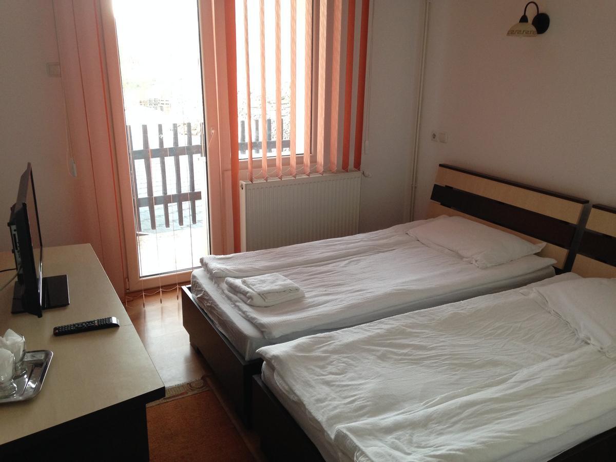 Hotel Romantik Balauseri Esterno foto